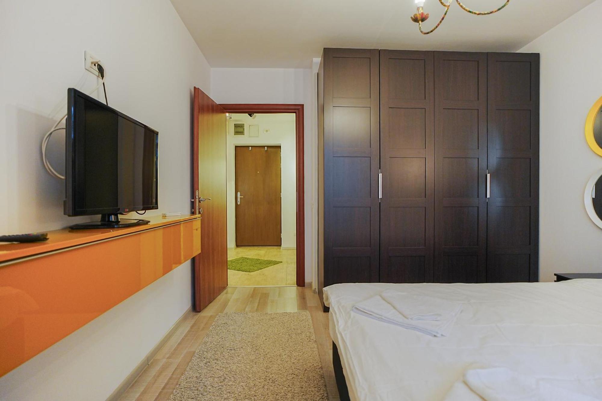 Hideaway Near Parliament Building Apartment Bucharest Exterior photo