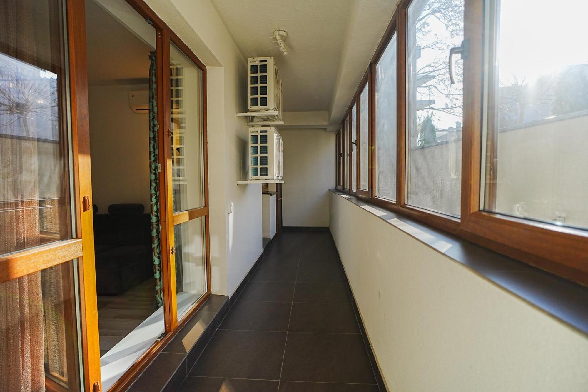 Hideaway Near Parliament Building Apartment Bucharest Exterior photo